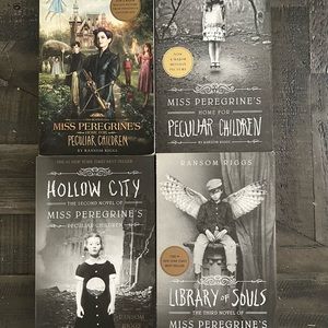 MISS PEREGRINES Book Set .